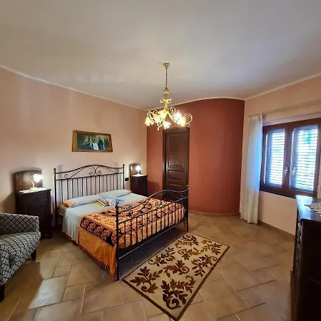 Casa Castagno Dei 100 Cavalli Сasa de vacaciones *